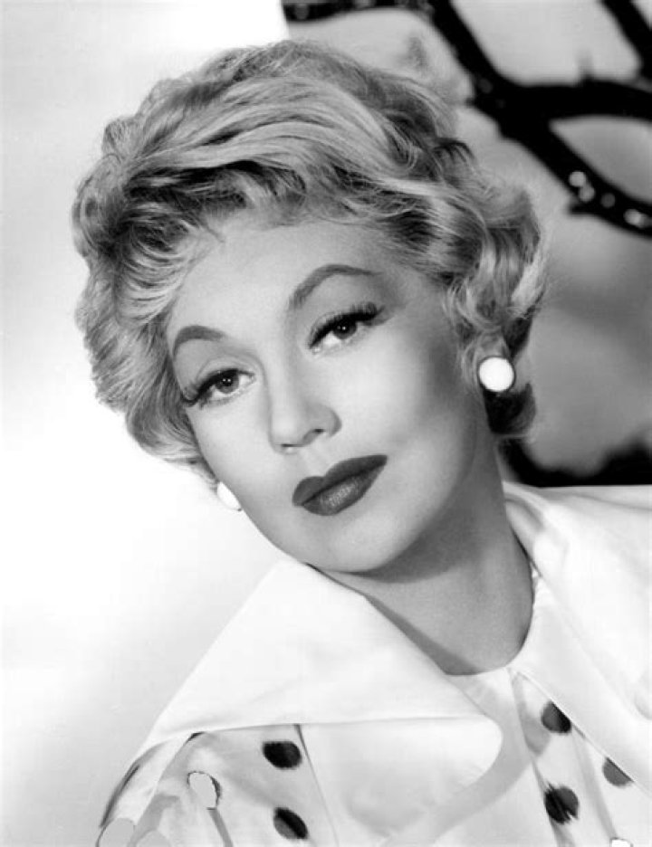Ann Sothern ·
